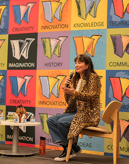 11.14MelissaV-10 Author Talk Session